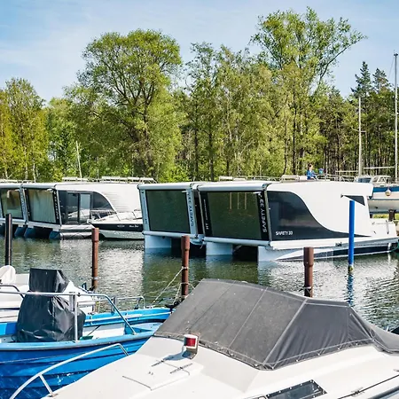 Botel Hausboot Relax Sagard